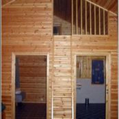 Hütte 16/17 mit Schlaf zimmer, dusche und toalette und loft zimmer mit 4 madrassen.